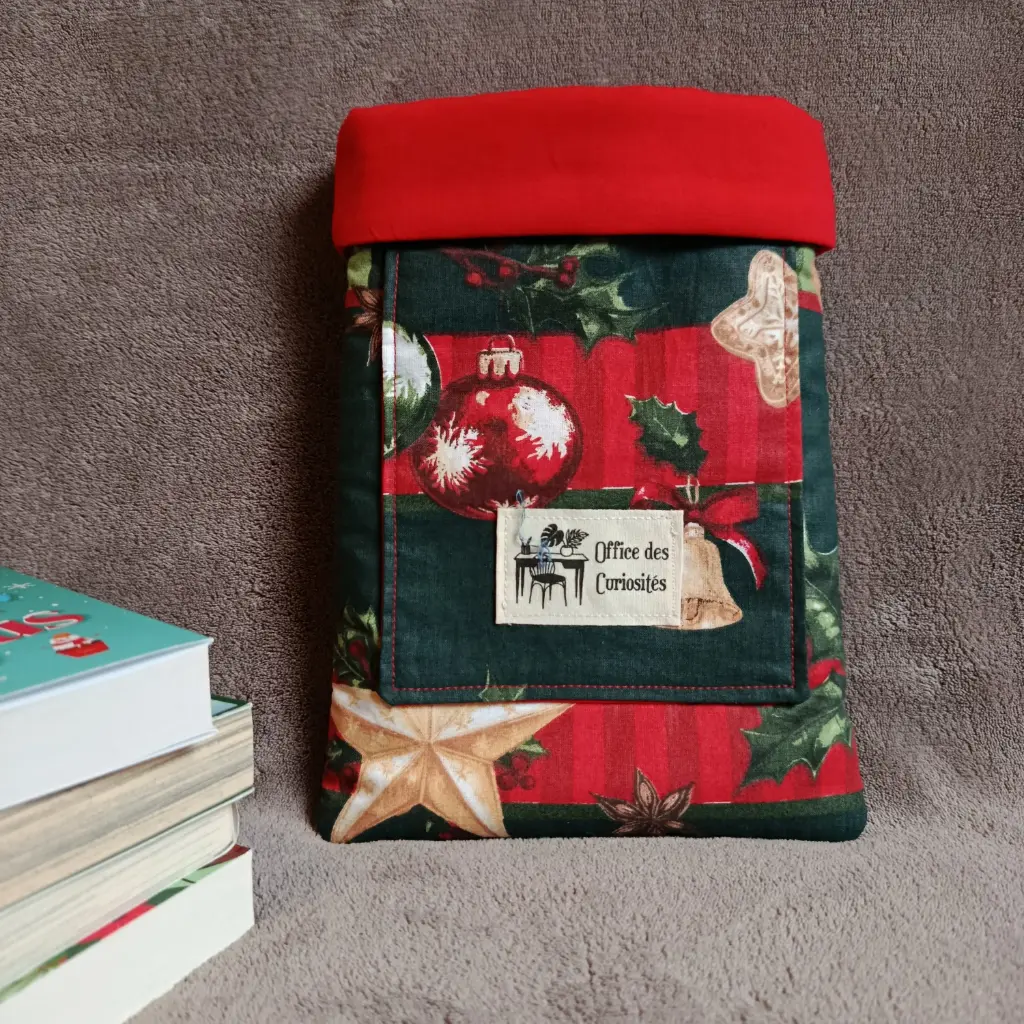 [14.22] Pochette à livre de poche/manga Guirlandes de Noël
